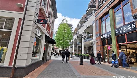 designer outlet roermond wi.